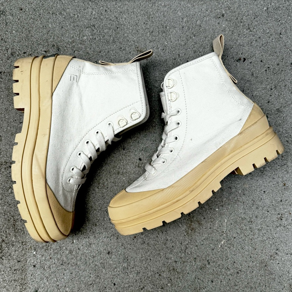 Everlane Canvas Combat Boot Size 6